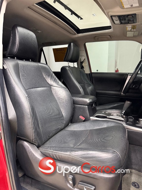 2016 Toyota 4 Runner Limited — foto 4 / 12