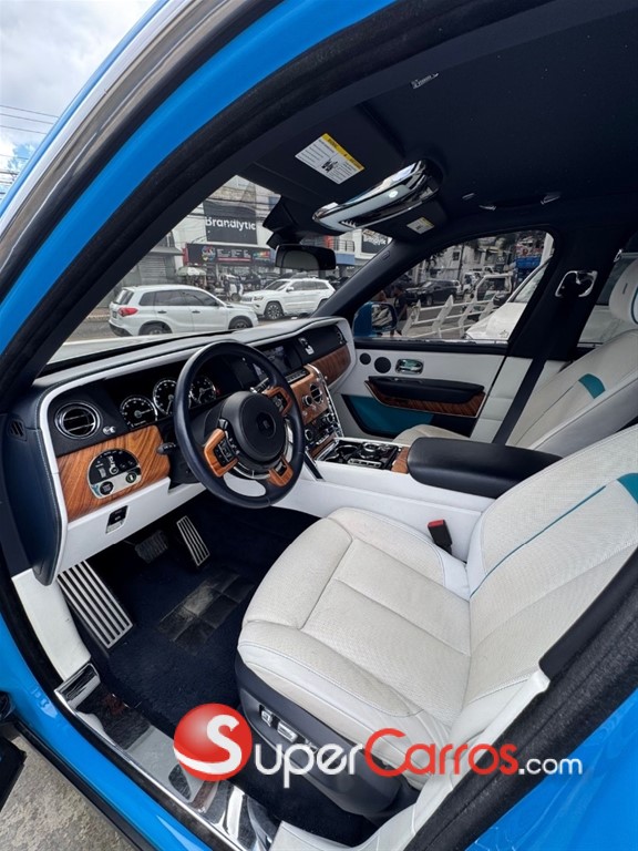 2020 Rolls Royce Cullinan — foto 5 / 8