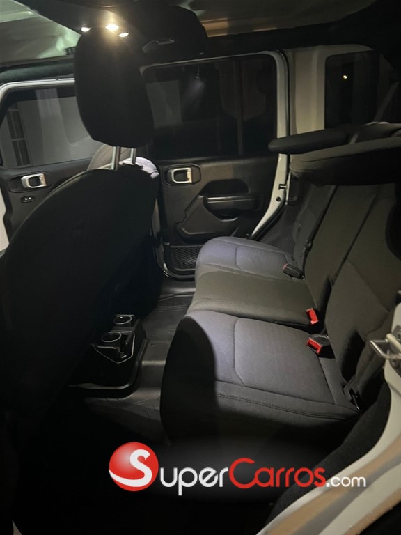 2020 Jeep Wrangler Willys Wheeler — foto 2 / 5