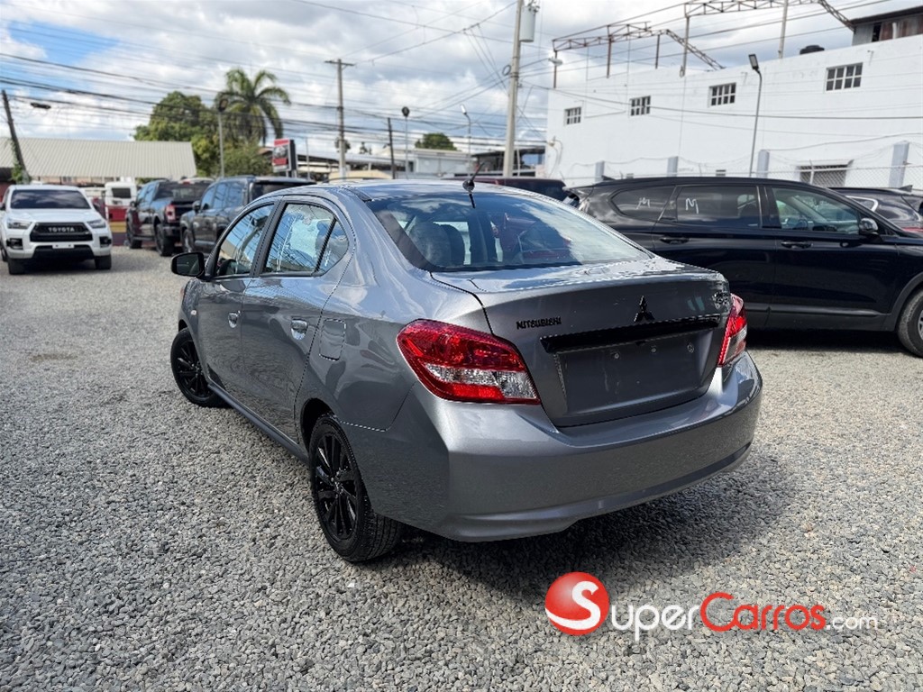2019 Mitsubishi Motors Mirage G4 — foto 4 / 10