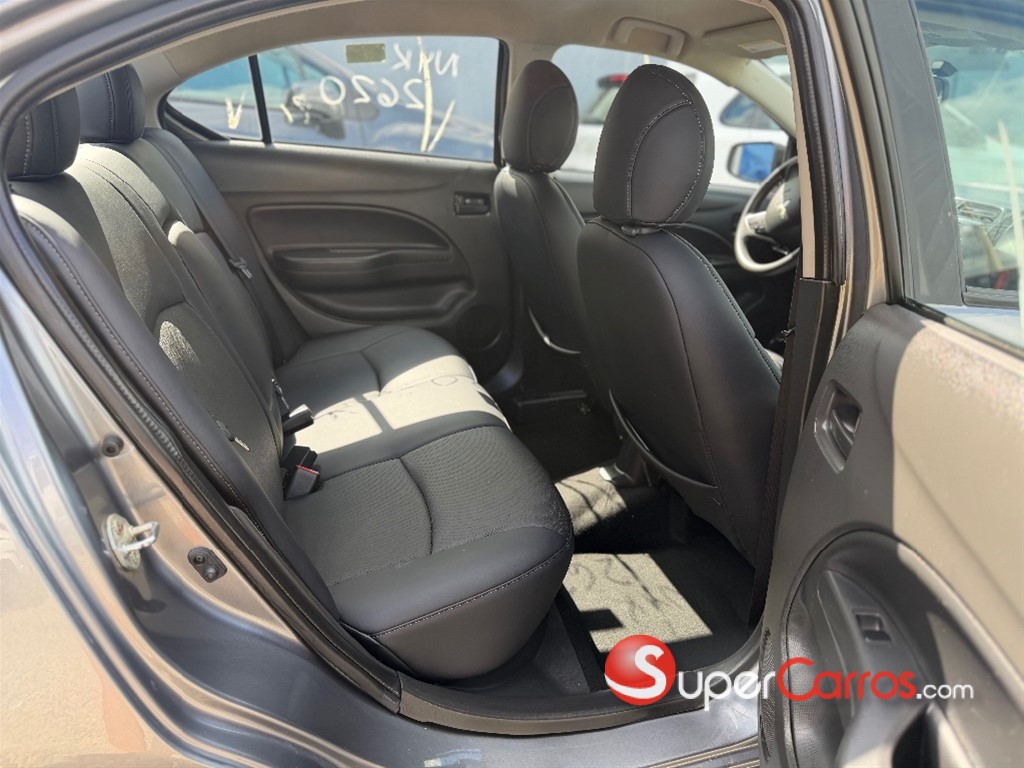 2019 Mitsubishi Motors Mirage G4 — foto 8 / 10