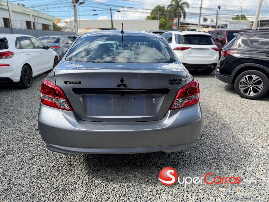 2019 Mitsubishi Motors Mirage G4 — foto 10 / 10