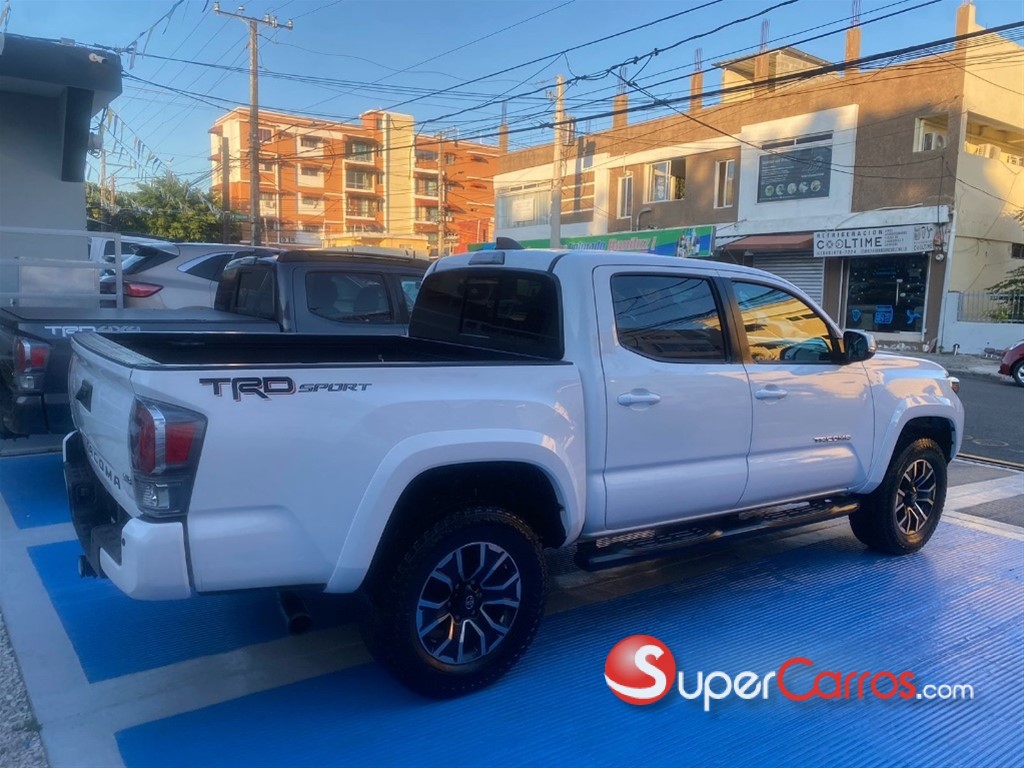2020 Toyota Tacoma TRD SPORT — foto 3 / 10