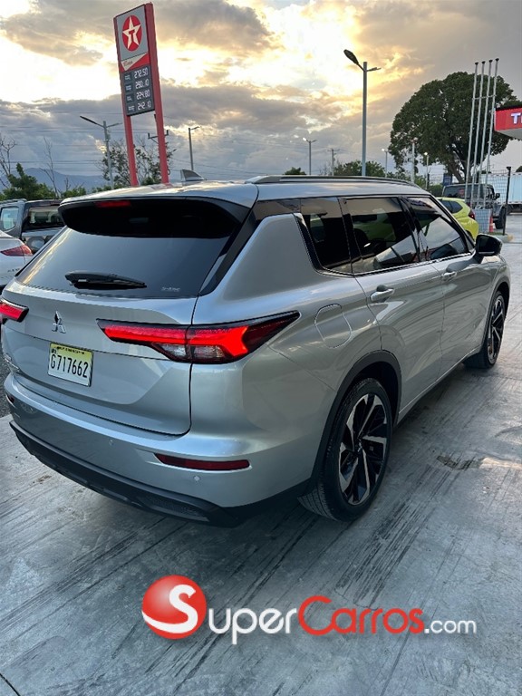 2024 Mitsubishi Motors Outlander — foto 4 / 11