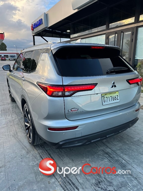 2024 Mitsubishi Motors Outlander — foto 5 / 11