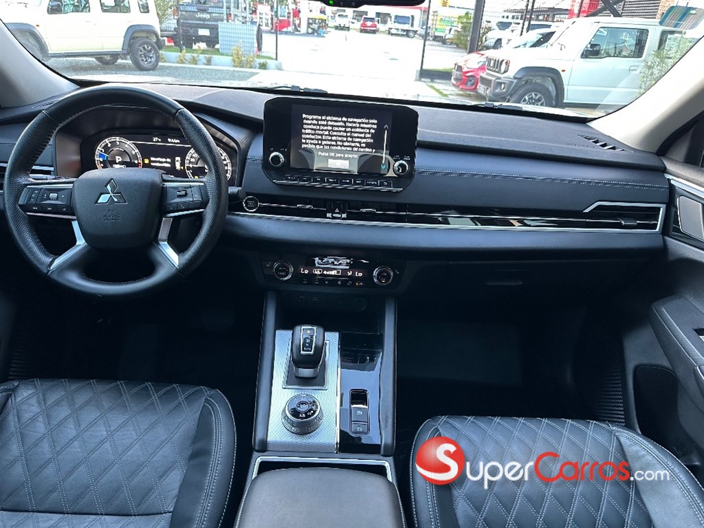 2024 Mitsubishi Motors Outlander — foto 7 / 11