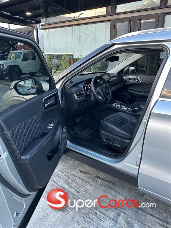 2024 Mitsubishi Motors Outlander — foto 8 / 11
