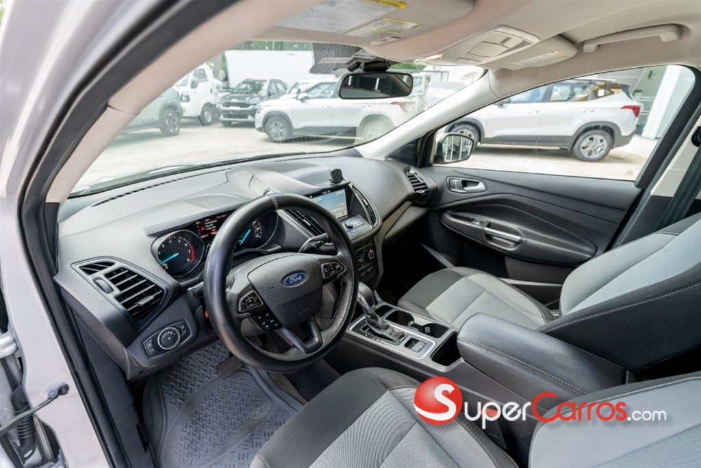 2019 Ford Escape — foto 3 / 9