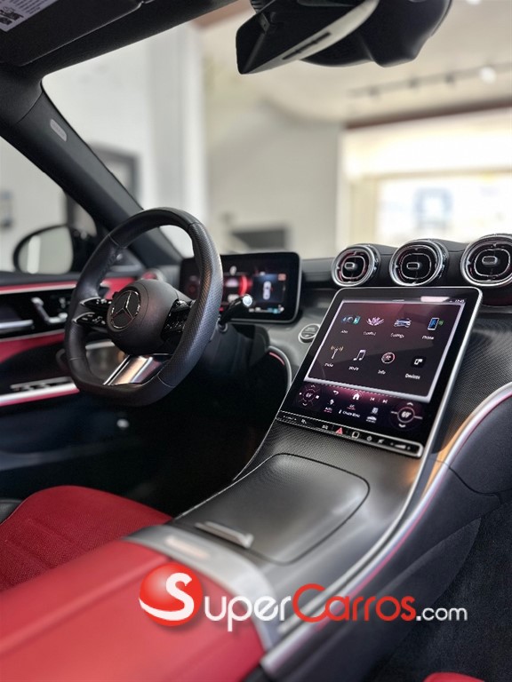 2023 Mercedes-Benz Clase C 300 AMG — foto 2 / 12