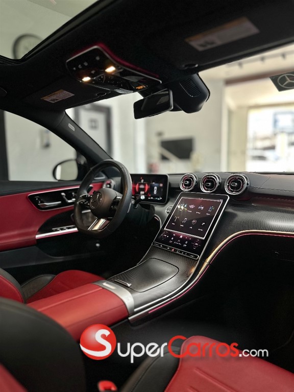 2023 Mercedes-Benz Clase C 300 AMG — foto 6 / 12