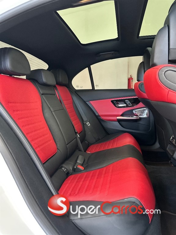 2023 Mercedes-Benz Clase C 300 AMG — foto 8 / 12