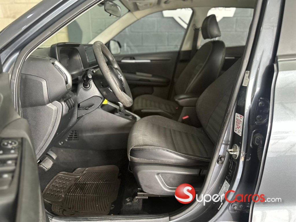 2022 Kia Sonet — foto 6 / 10