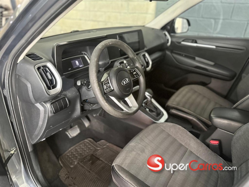 2022 Kia Sonet — foto 7 / 10