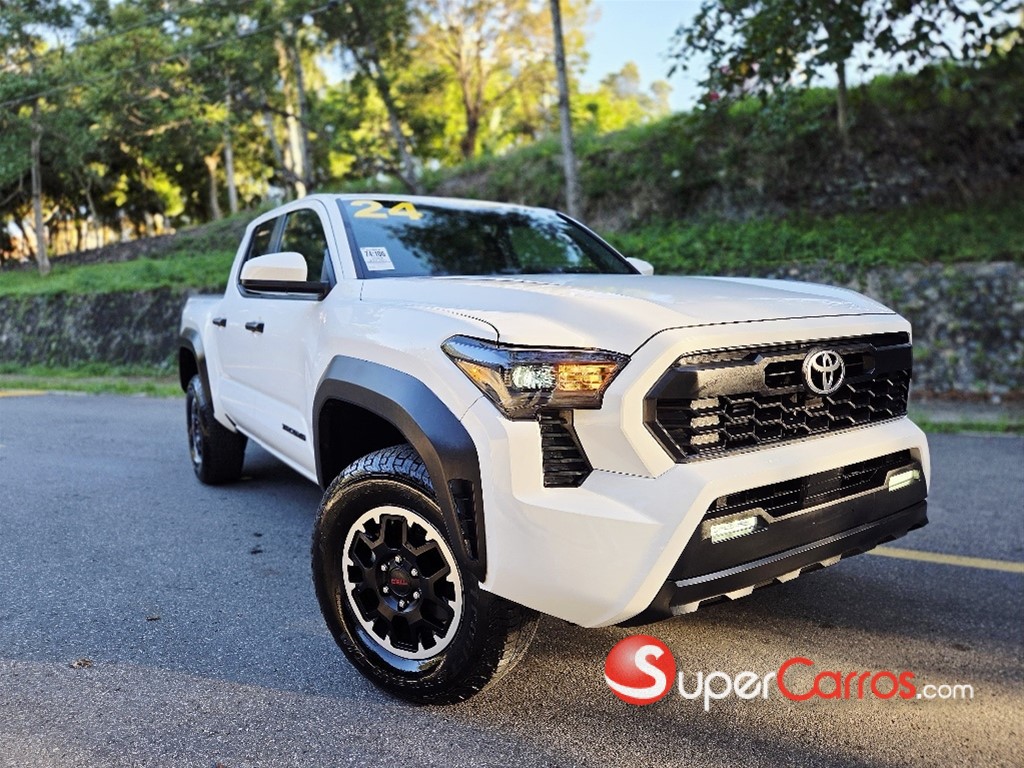 2024 Toyota Tacoma TRD OFF ROAD