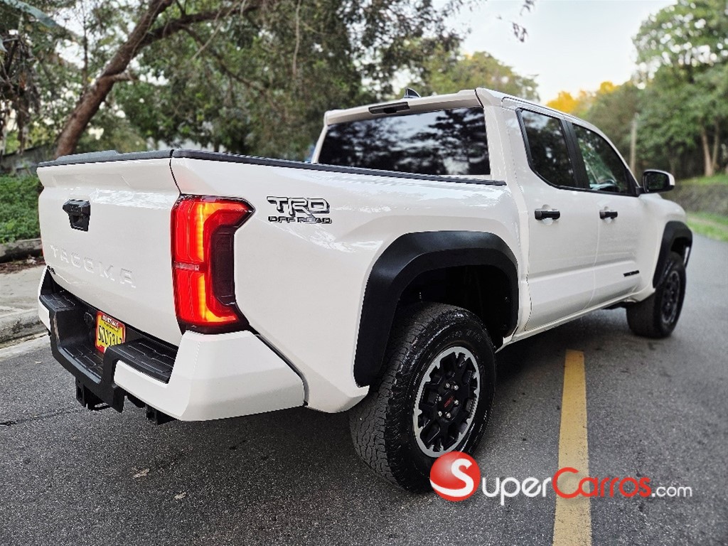2024 Toyota Tacoma TRD OFF ROAD — foto 7 / 7