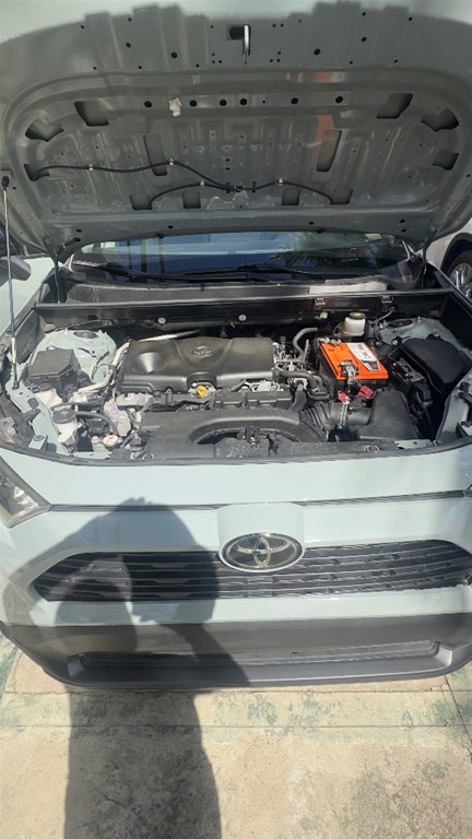 2019 Toyota RAV4 XLE Premium — foto 12 / 12