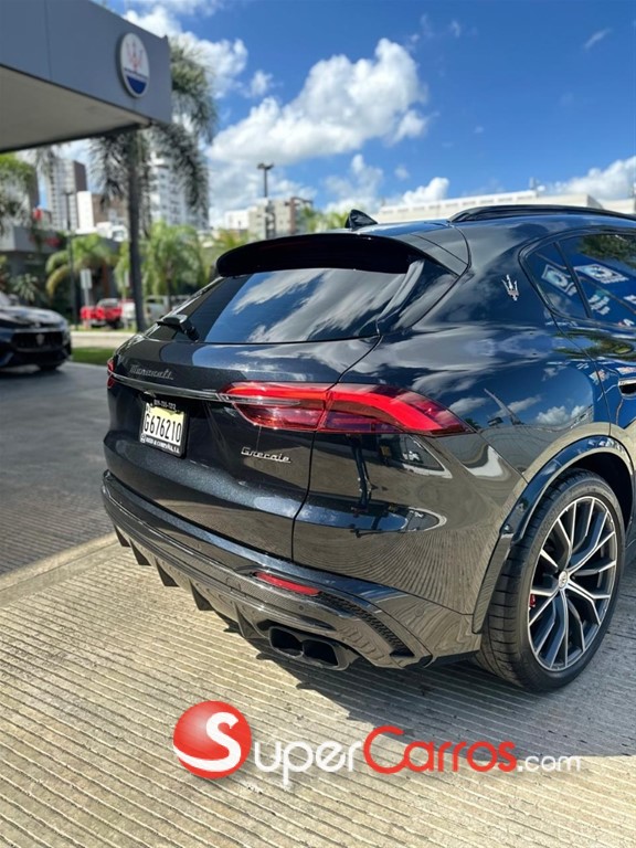 2023 Maserati Grecale Trofeo — foto 9 / 10