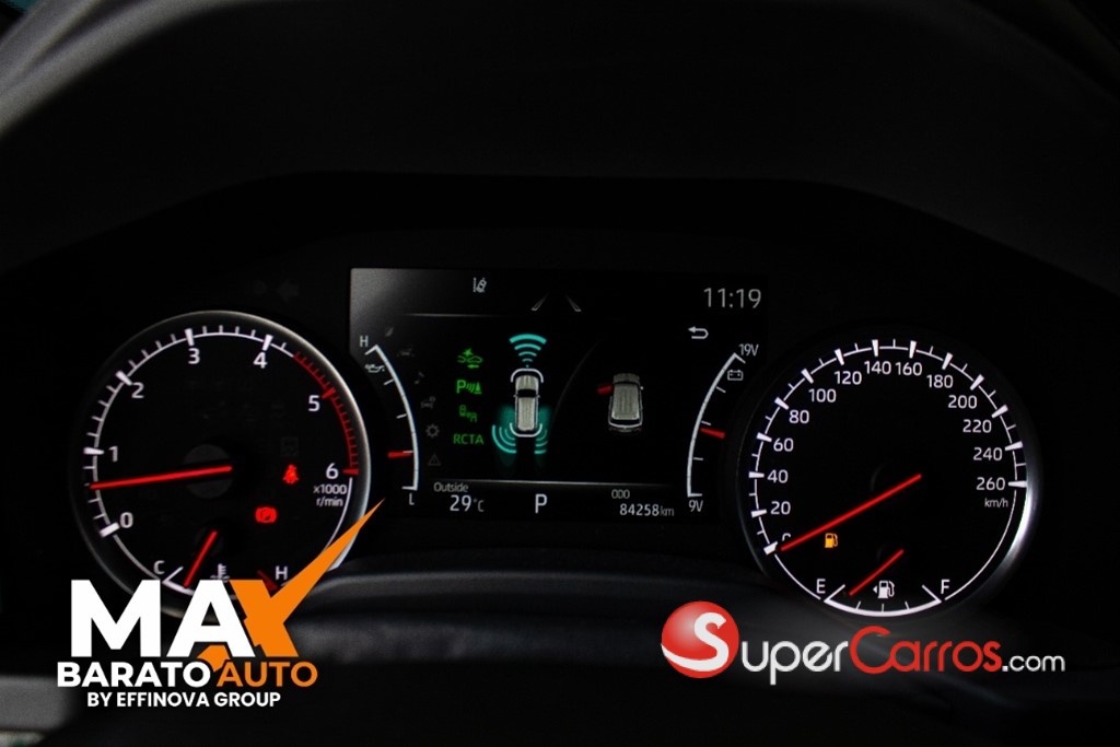 2023 Toyota Land Cruiser VXR — foto 10 / 12