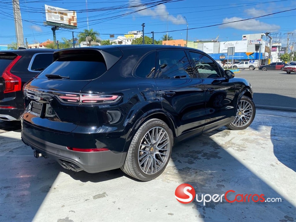 2019 Porsche Cayenne S — foto 2 / 8