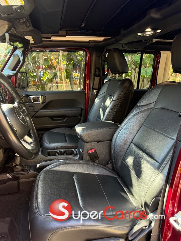 2022 Jeep Wrangler Sahara — foto 9 / 12