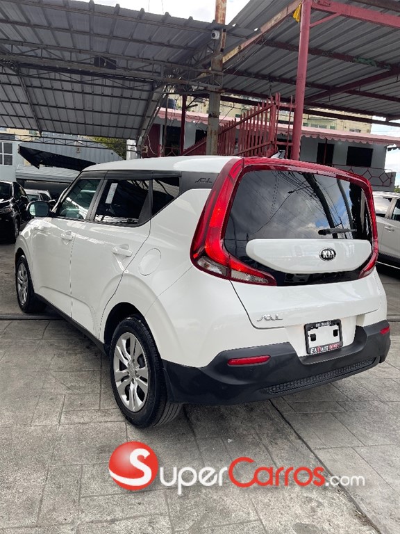 2021 Kia Soul LX — foto 8 / 10