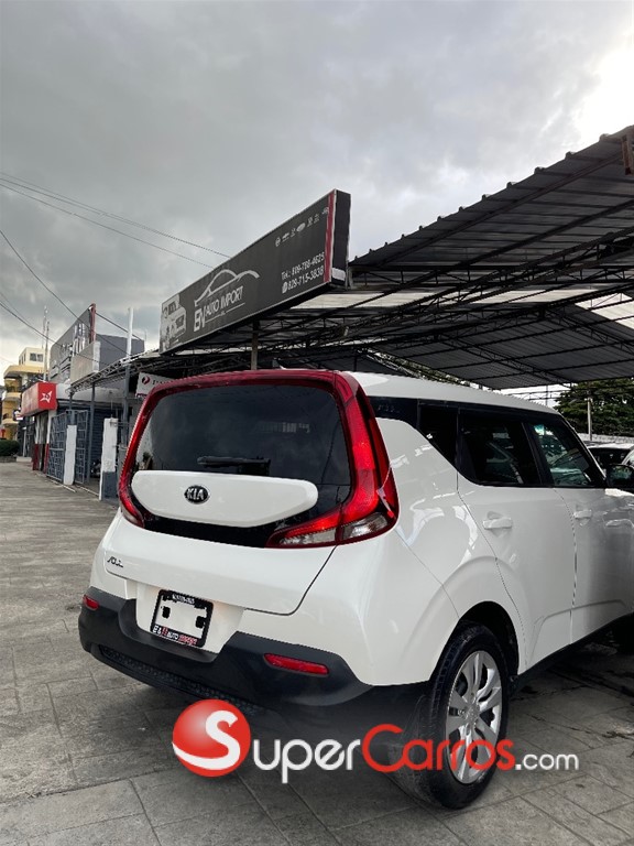 2021 Kia Soul LX — foto 9 / 10