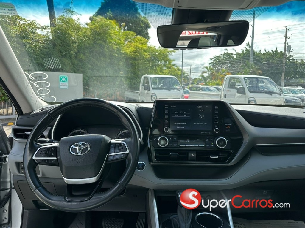 2022 Toyota Highlander XLE — foto 5 / 10