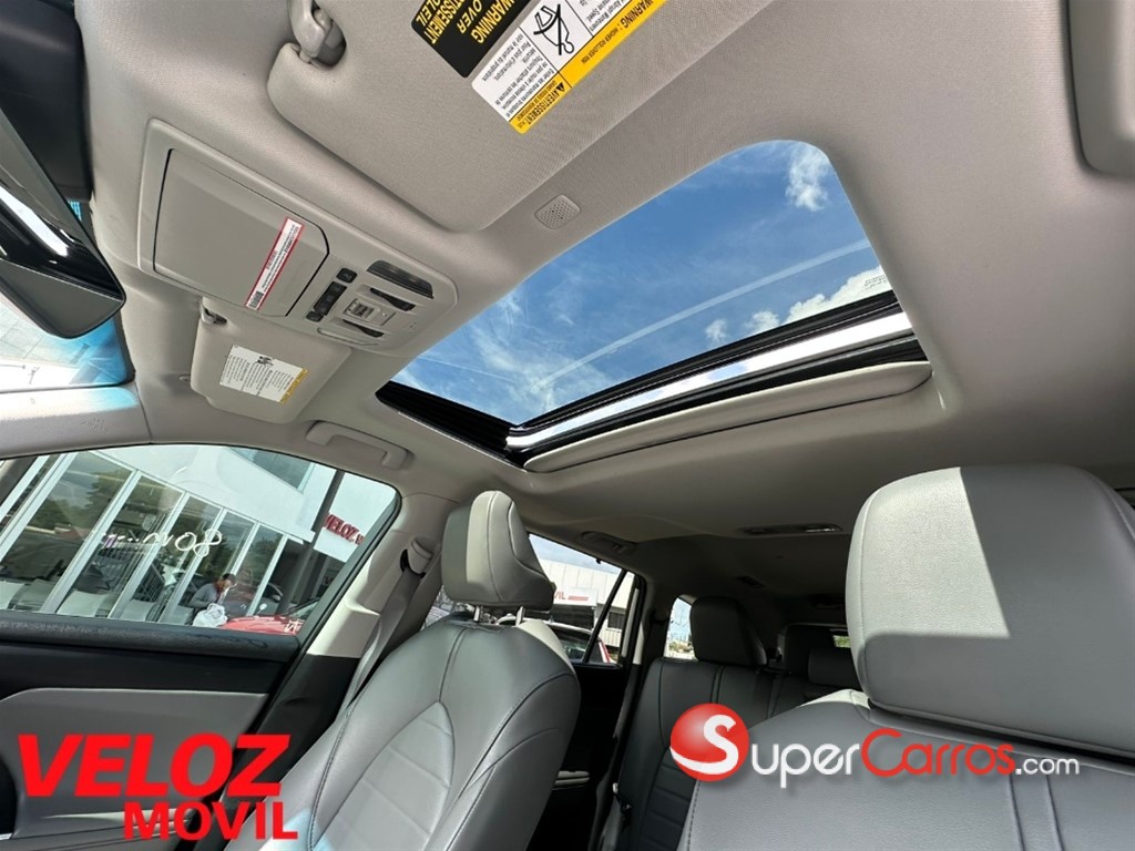 2022 Toyota Highlander XLE — foto 9 / 10