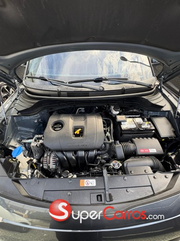 2021 Kia Soul S — foto 2 / 12