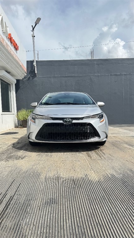2021 Toyota Corolla LE — foto 2 / 9