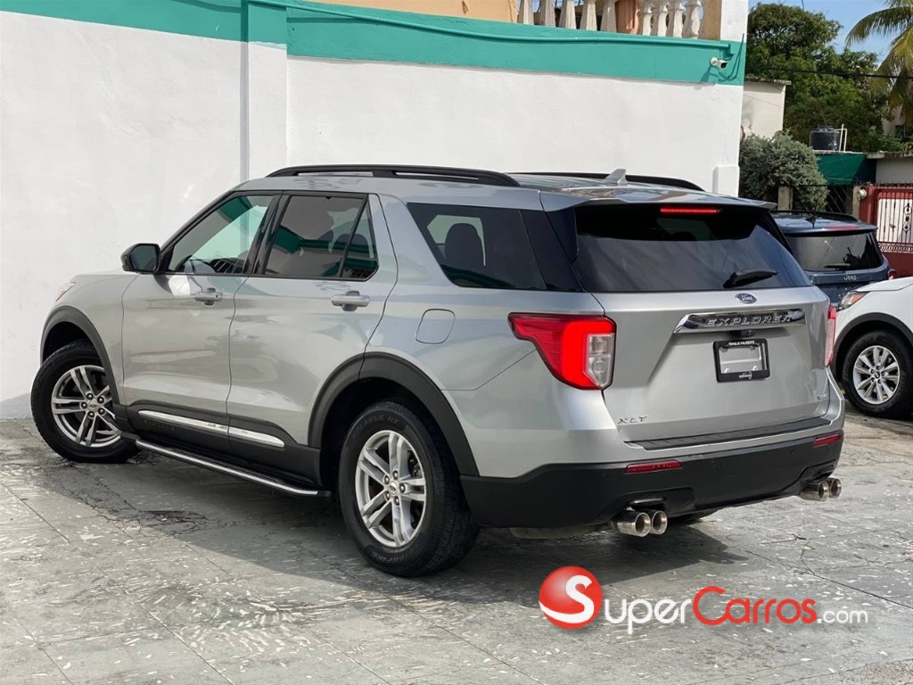 2020 Ford Explorer XLT ECOBOOST — foto 8 / 12