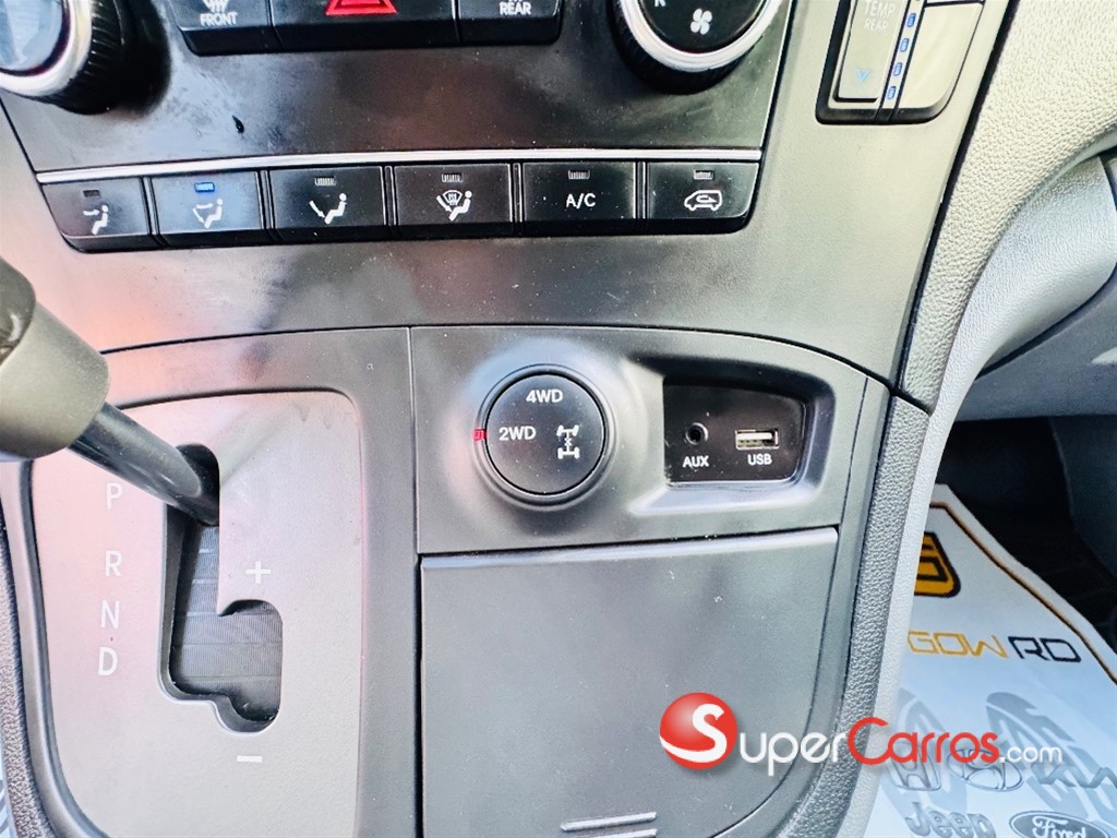 2020 Hyundai Grand Starex — foto 12 / 12
