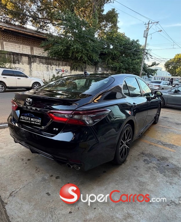 2021 Toyota Camry SE — foto 11 / 11