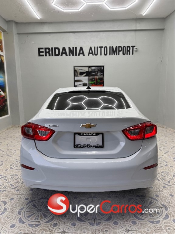2017 Chevrolet Cruze — foto 3 / 8