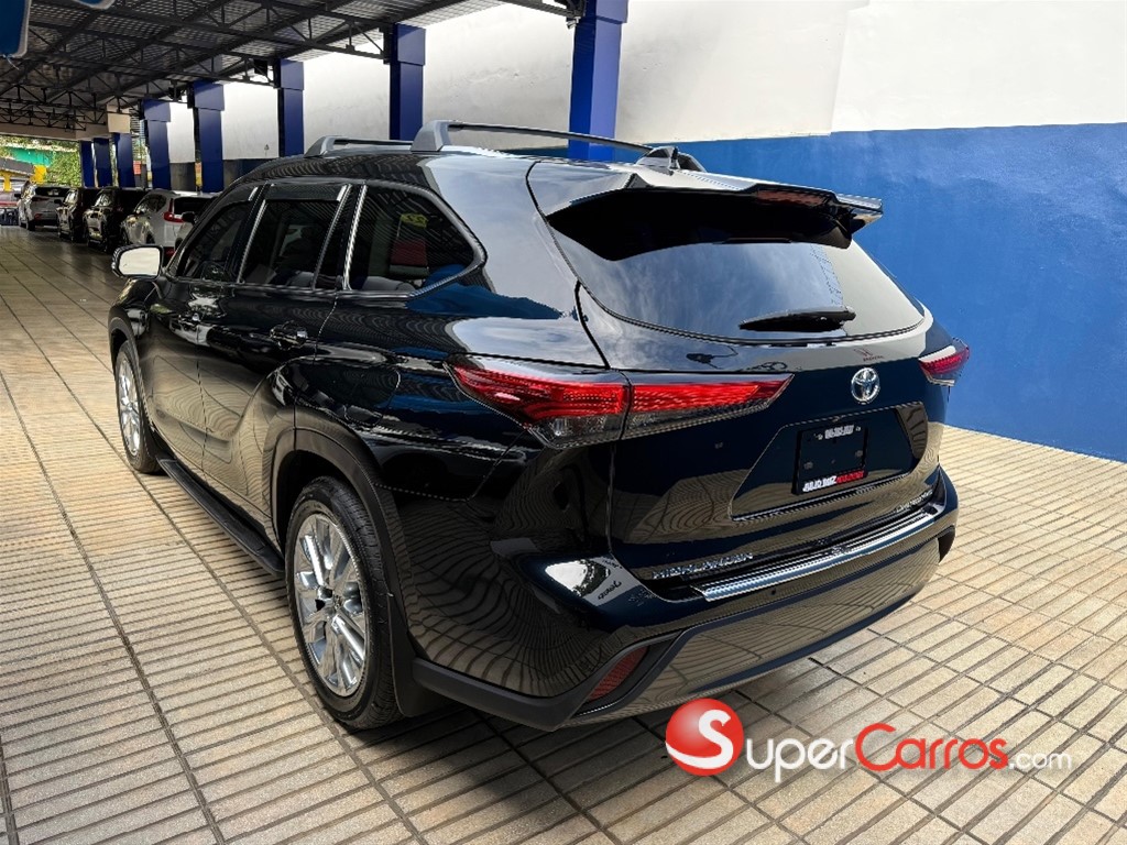 2022 Toyota Highlander Limited — foto 3 / 10