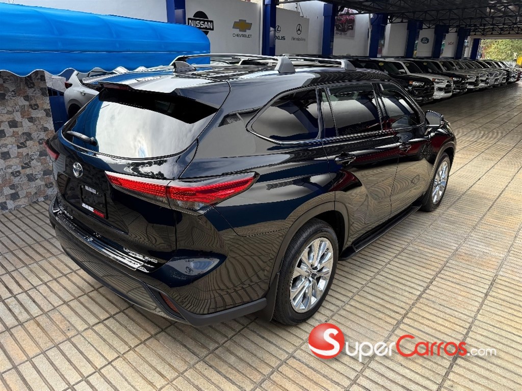 2022 Toyota Highlander Limited — foto 4 / 10