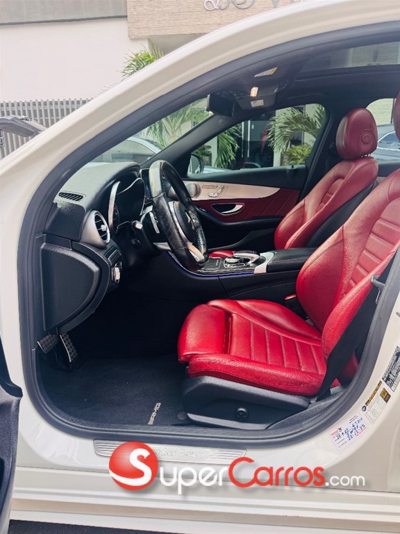 2019 Mercedes-Benz Clase C 300 4 Matic — foto 11 / 12