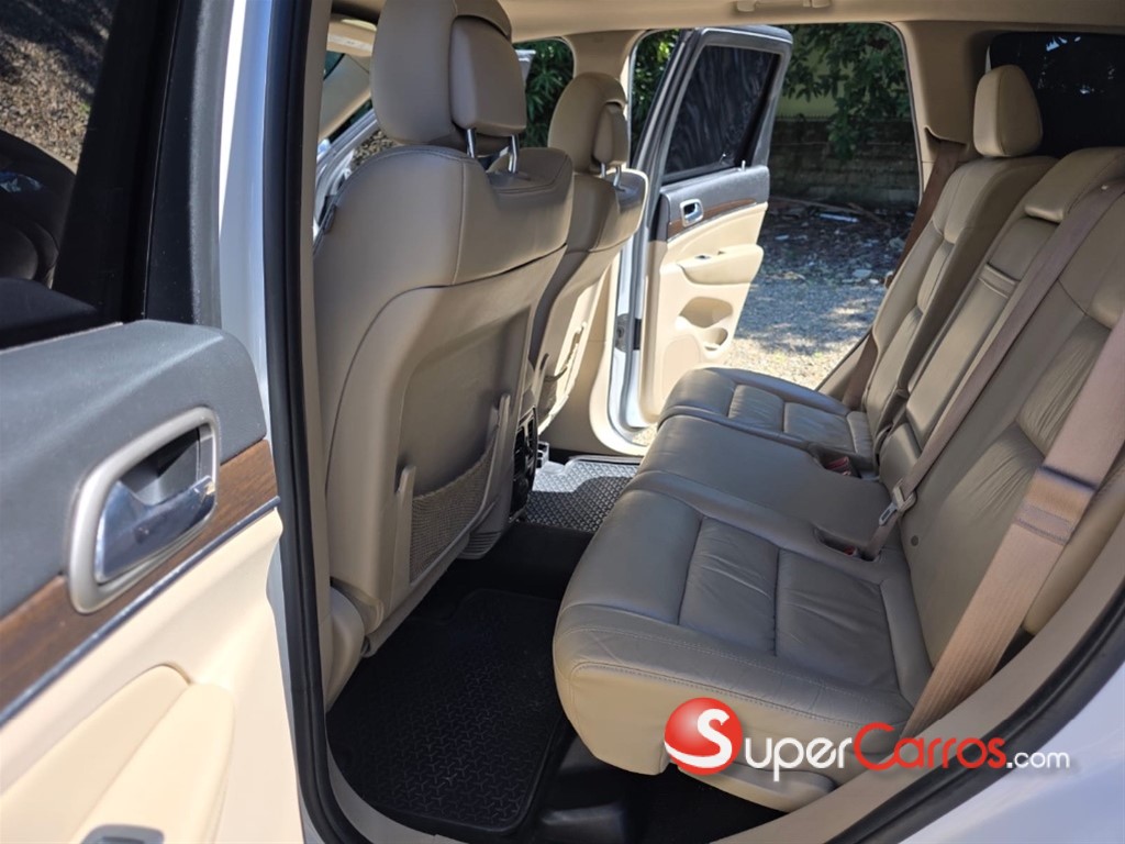 2015 Jeep Grand Cherokee Limited — foto 10 / 12