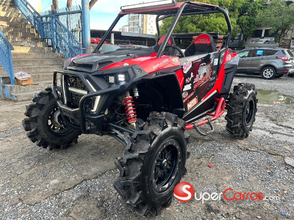 2017 Polaris RZR 1000 Desert Edition — foto 9 / 10