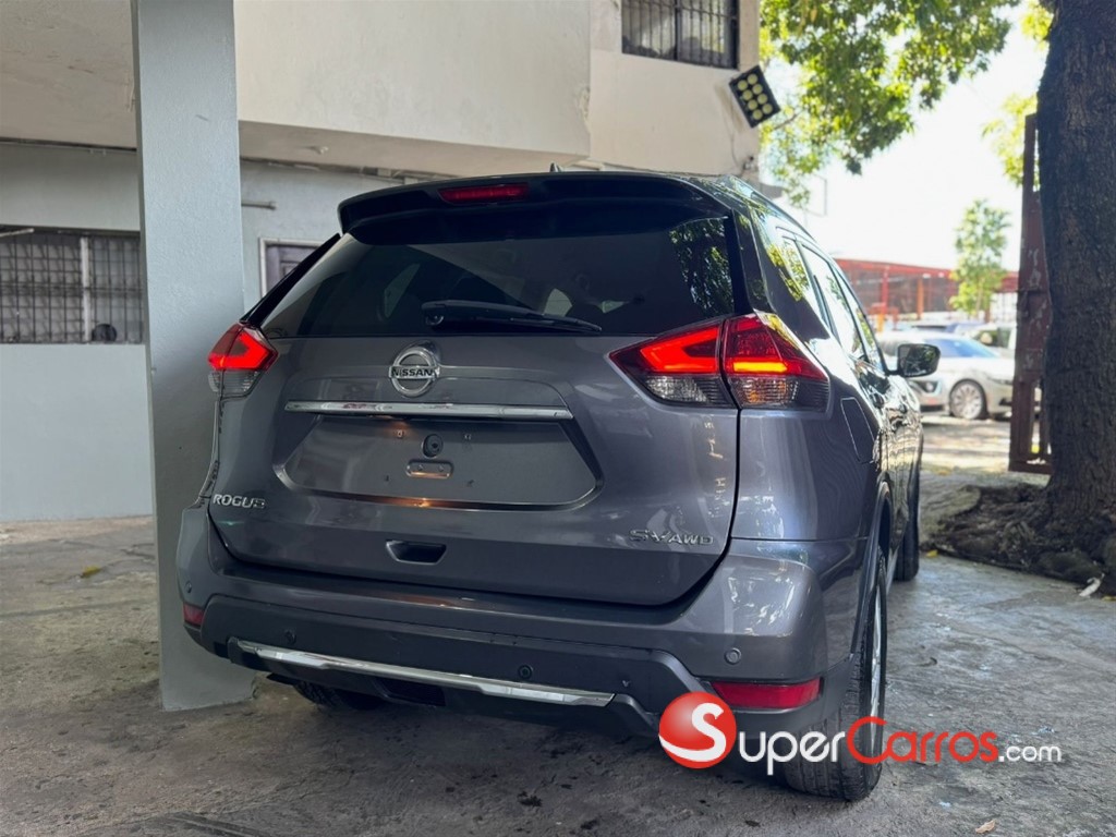 2019 Nissan Rogue SV — foto 3 / 11