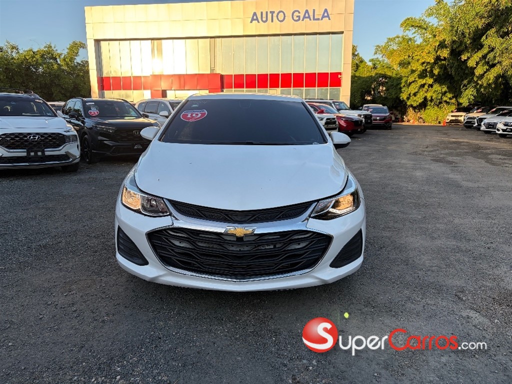 2019 Chevrolet Cruze — foto 2 / 7