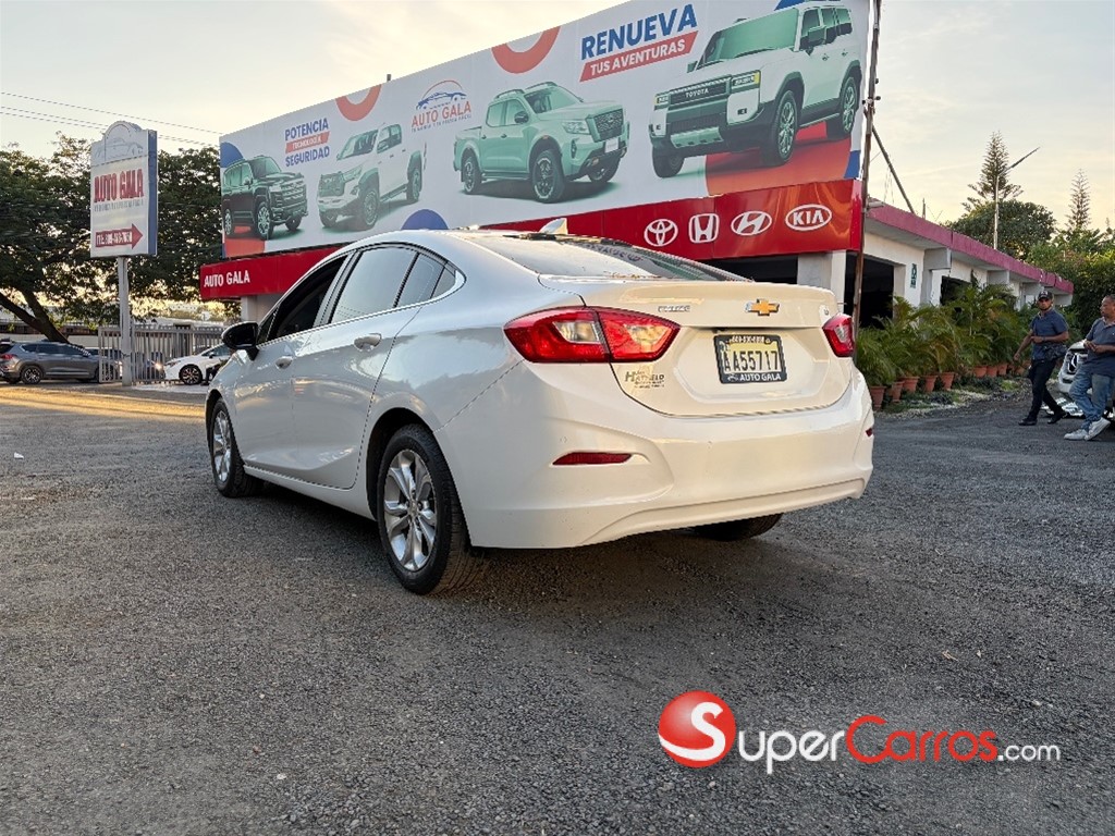 2019 Chevrolet Cruze — foto 4 / 7