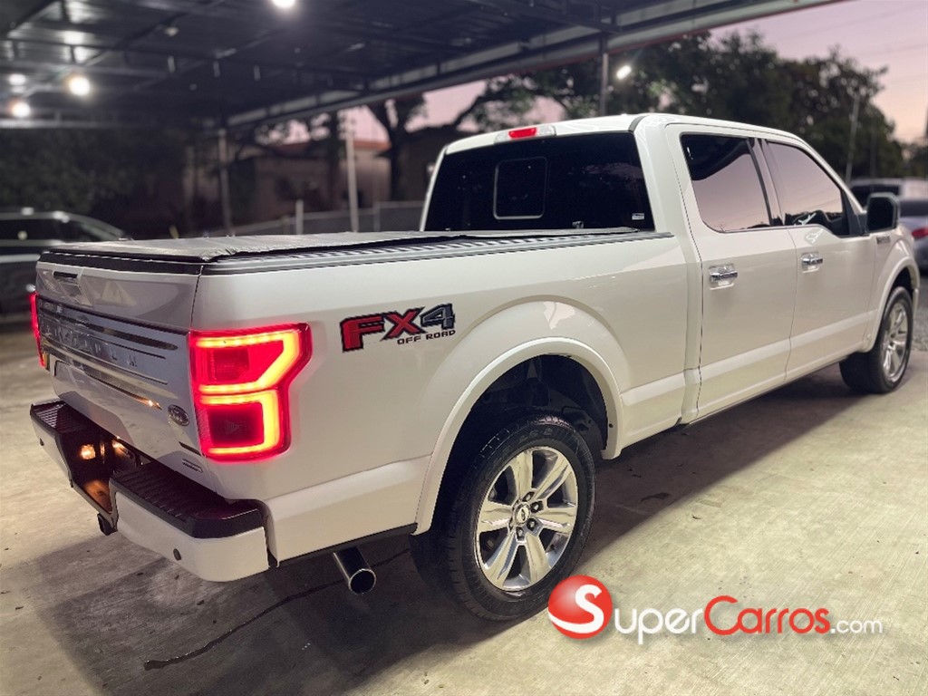 2018 Ford F 150 Platinum — foto 4 / 12