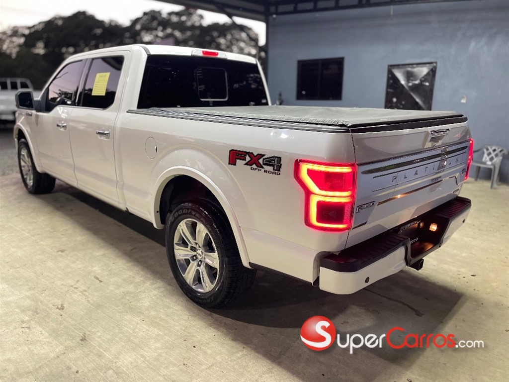 2018 Ford F 150 Platinum — foto 5 / 12