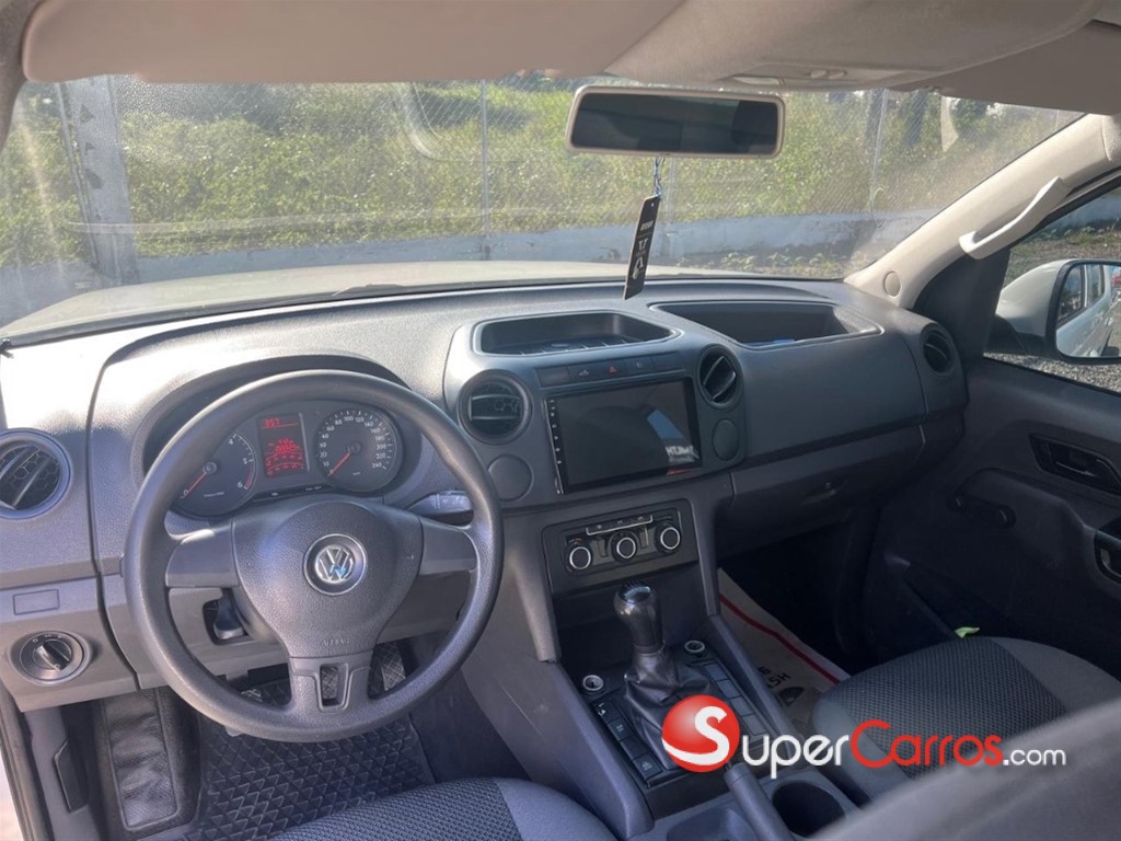 2013 Volkswagen Amarok — foto 8 / 11