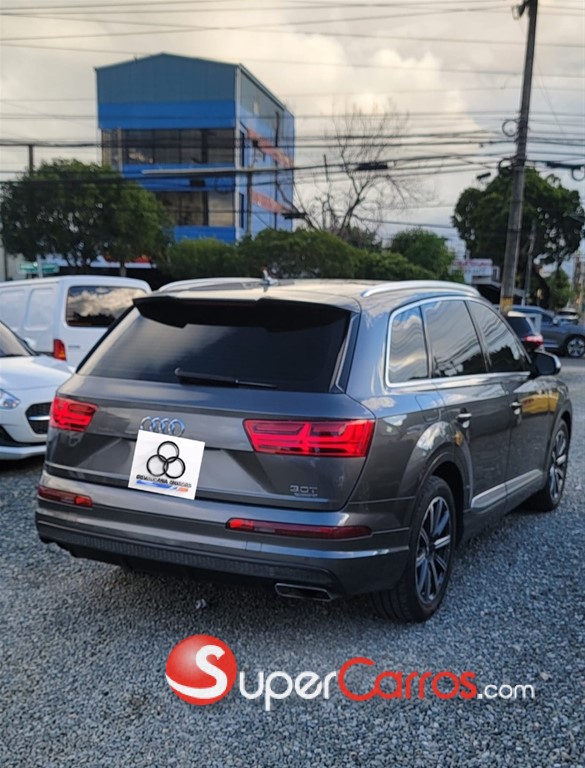 2017 Audi Q7 — foto 4 / 9