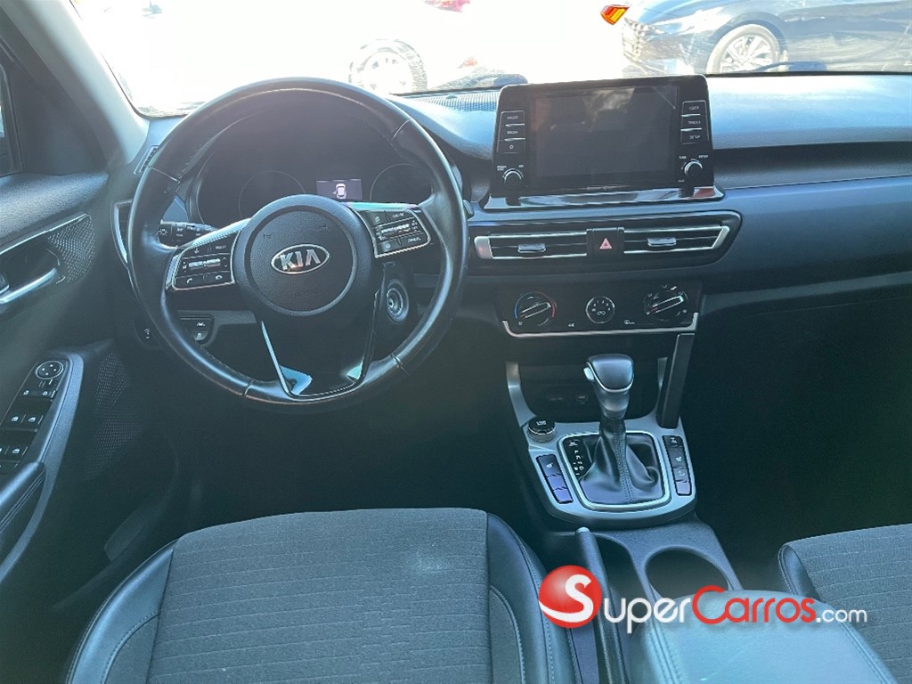 2021 Kia Seltos EX — foto 7 / 10