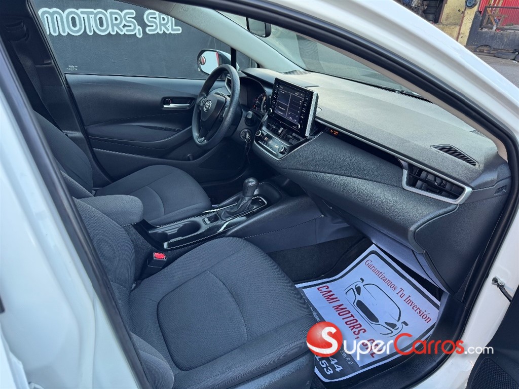2021 Toyota Corolla LE Plus — foto 7 / 12