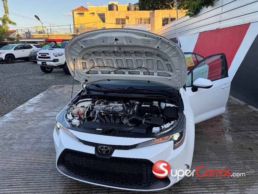 2021 Toyota Corolla LE Plus — foto 10 / 12