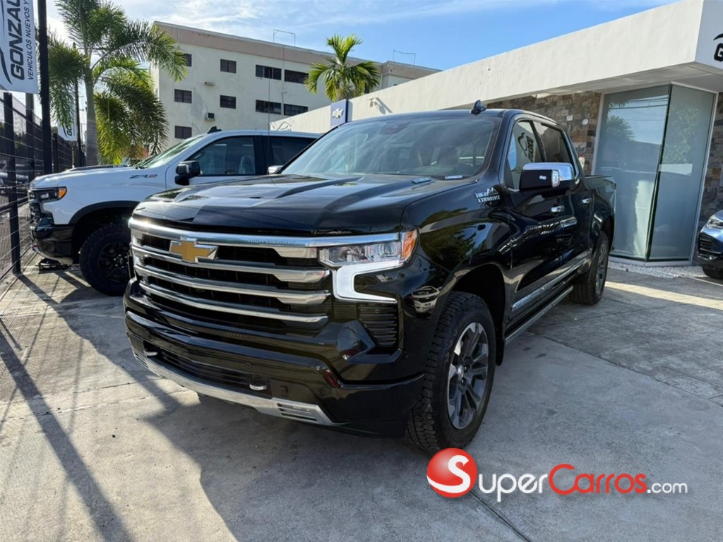 2026 Chevrolet Silverado High Country Duramax — foto 2 / 11